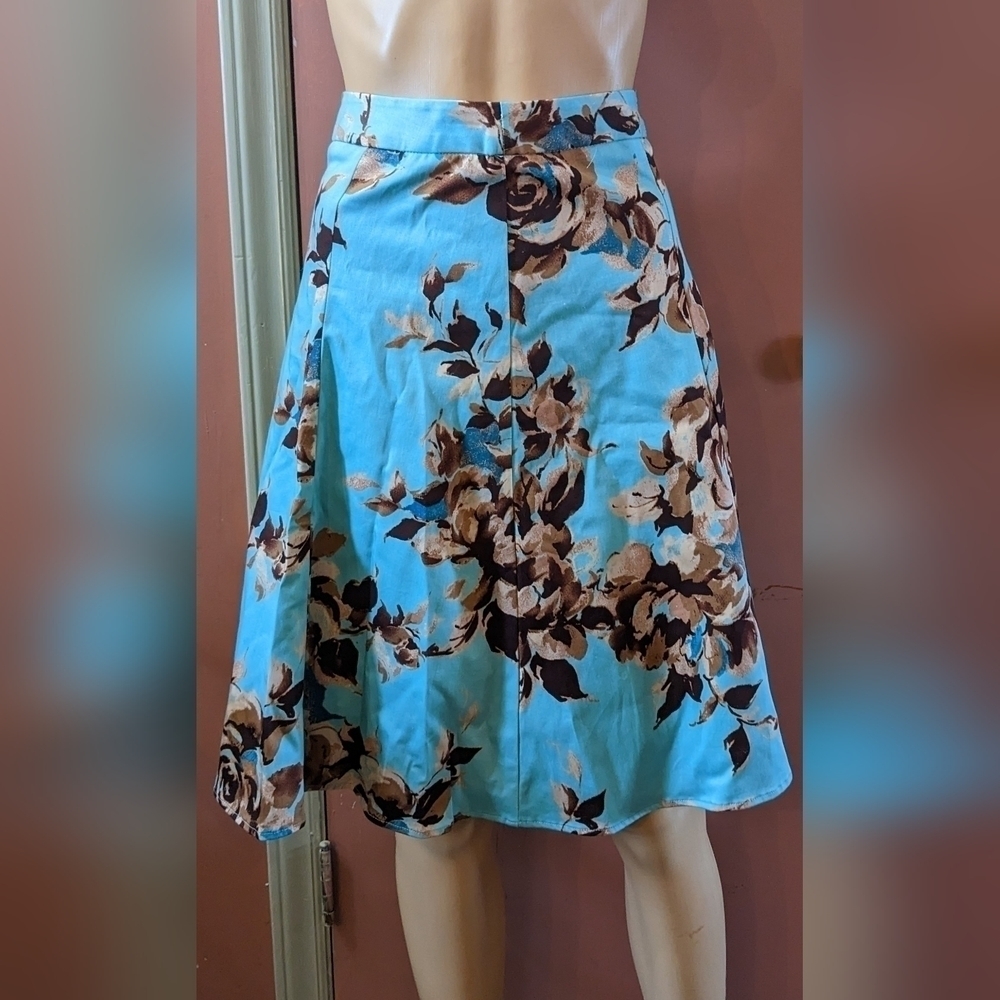 Pre-owned George stretch multicolored flowered skirt, size 12, TF